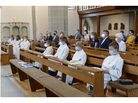 Dankgottesdienst der Kommunionkinder (Foto: Karl-Franz Thiede)